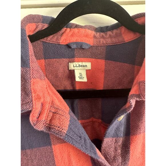 L.L. Bean Coral and Navy Lumberjack Check Flannel Women’s Size XL - Picture 4 of 7